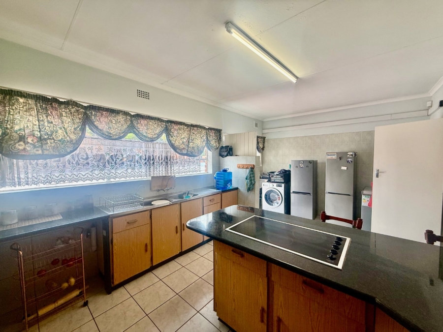 4 Bedroom Property for Sale in Schoemansville North West